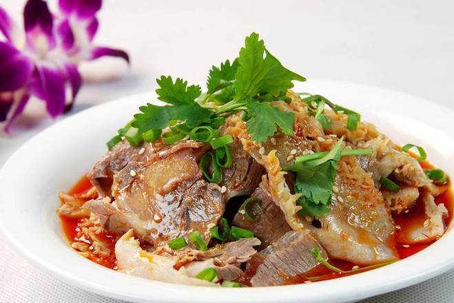 J05. Beef Tripe In Chilli Sauce 夫妻肺片